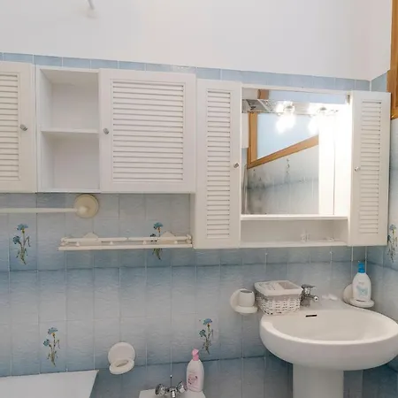 Eden - Near The Sea With Wifi Apartment